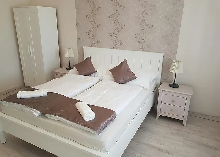 דירה Zsigmond Vendeghaz