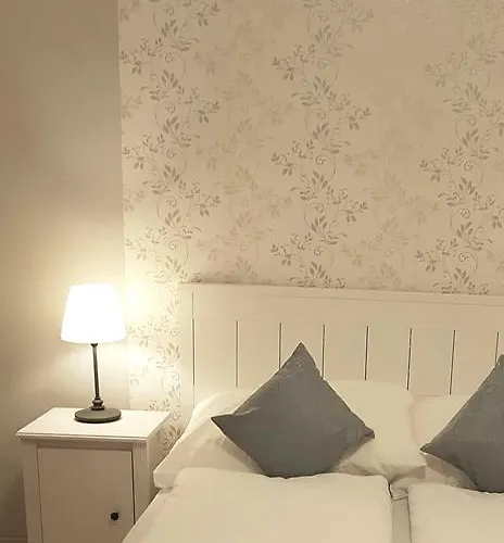 דירה Zsigmond Vendeghaz